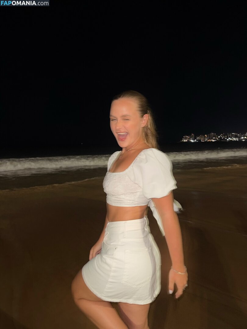 Emilly Schellmann / _emillyschellmann Çıplak OnlyFans  Sızdırılmış Fotoğraf #9