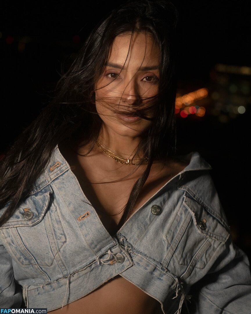 Emily Alabi / emilyalabi / https: Çıplak OnlyFans  Sızdırılmış Fotoğraf #13