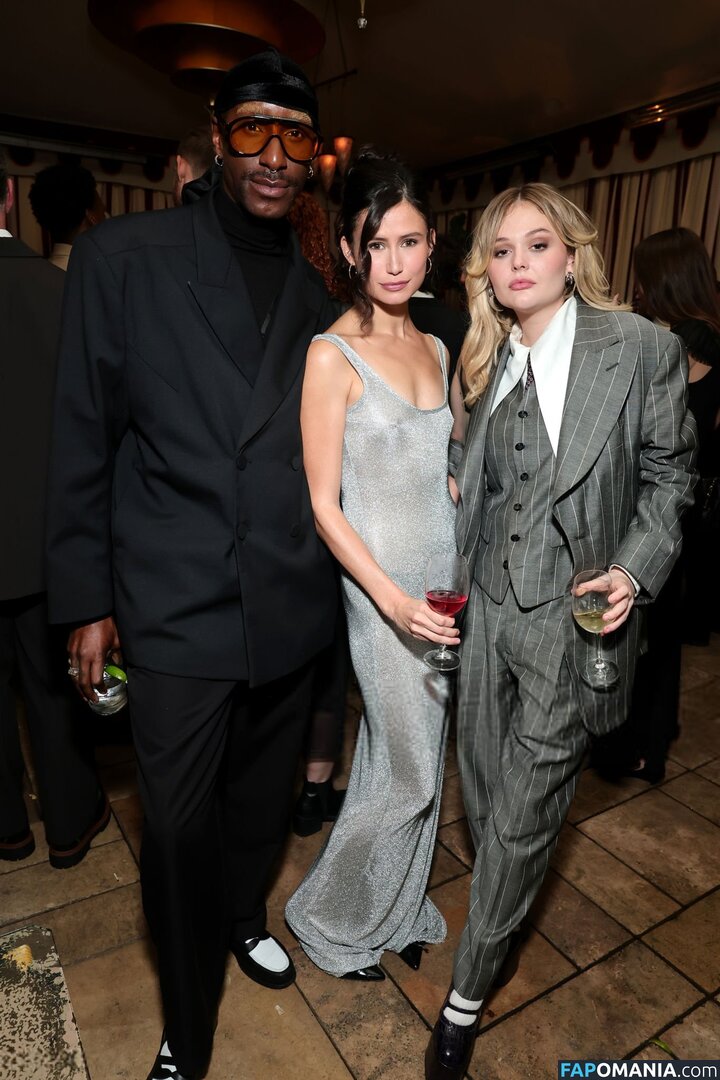 Emily Alyn Lind / emilylind Çıplak OnlyFans  Sızdırılmış Fotoğraf #125