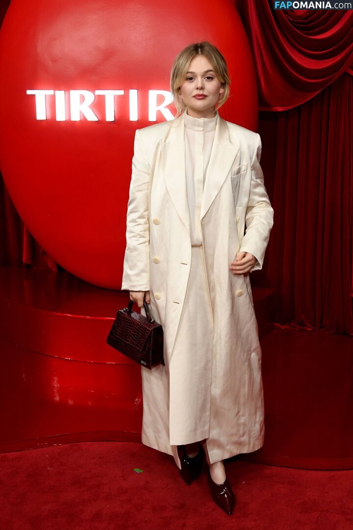 Emily Alyn Lind / emilylind Çıplak OnlyFans  Sızdırılmış Fotoğraf #131