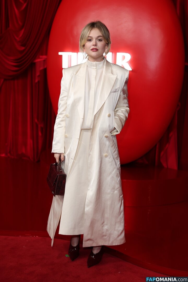 Emily Alyn Lind / emilylind Çıplak OnlyFans  Sızdırılmış Fotoğraf #133