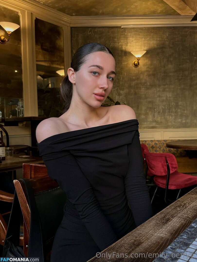 emily_berryy Çıplak OnlyFans  Sızdırılmış Fotoğraf #3