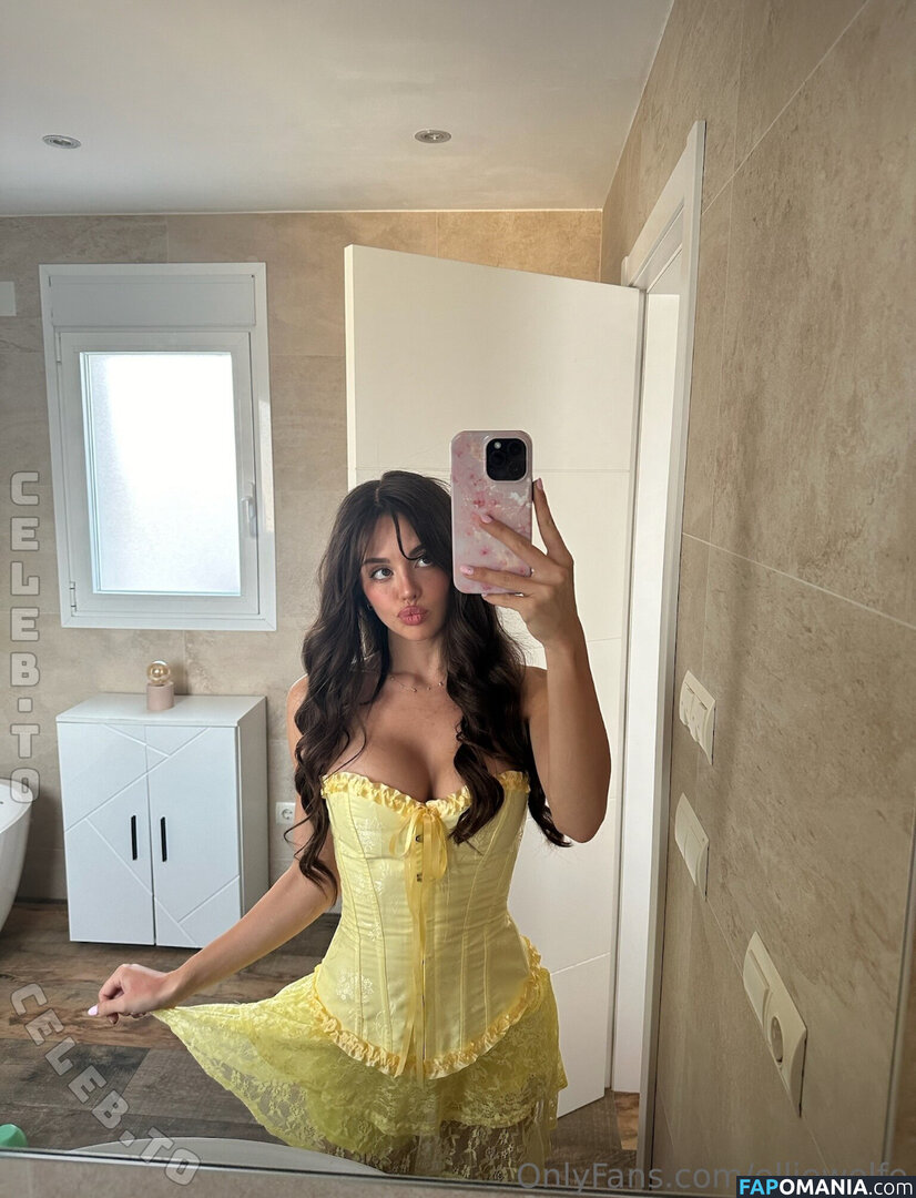 EMILYBLACKYT / Emily Black / ItsEmilyBlackYT / emblack / emilyblacktok / https: / itsemilyblack Çıplak OnlyFans  Sızdırılmış Fotoğraf #5