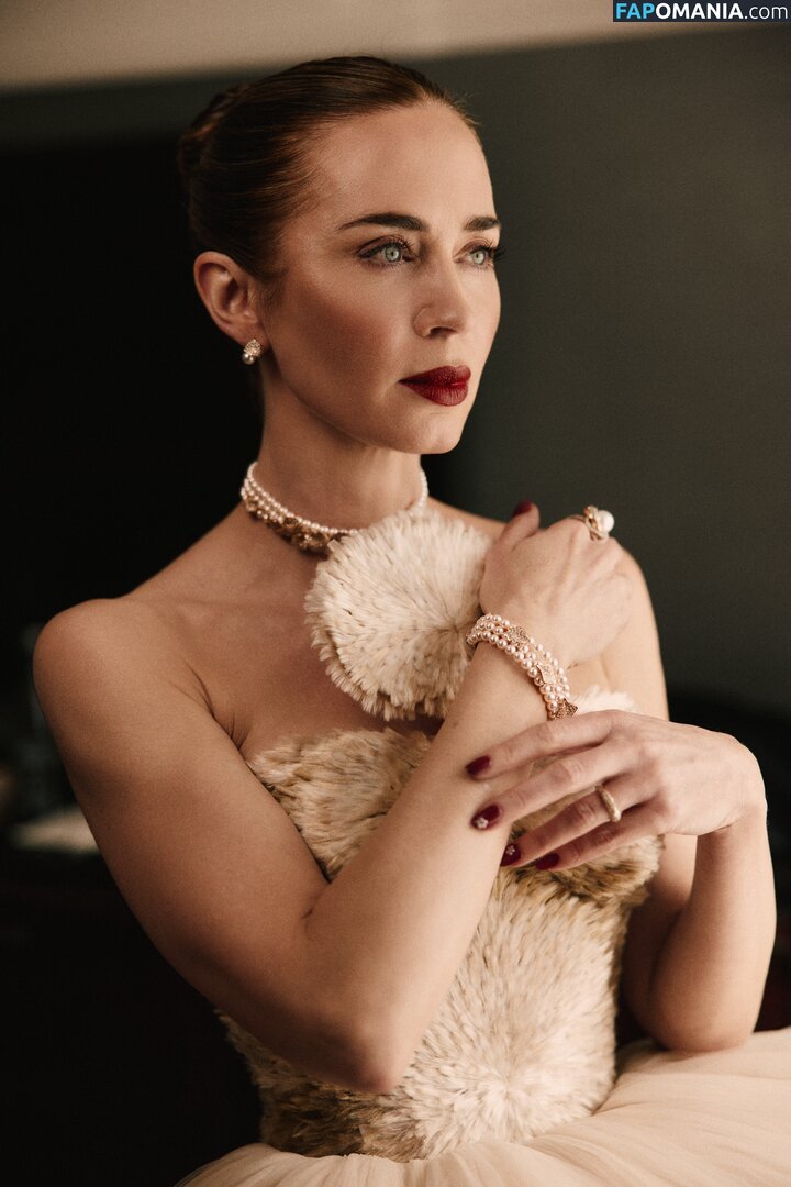 Emily Blunt / _emily_blunt_ / twogirlsoneblunt Çıplak OnlyFans  Sızdırılmış Fotoğraf #460