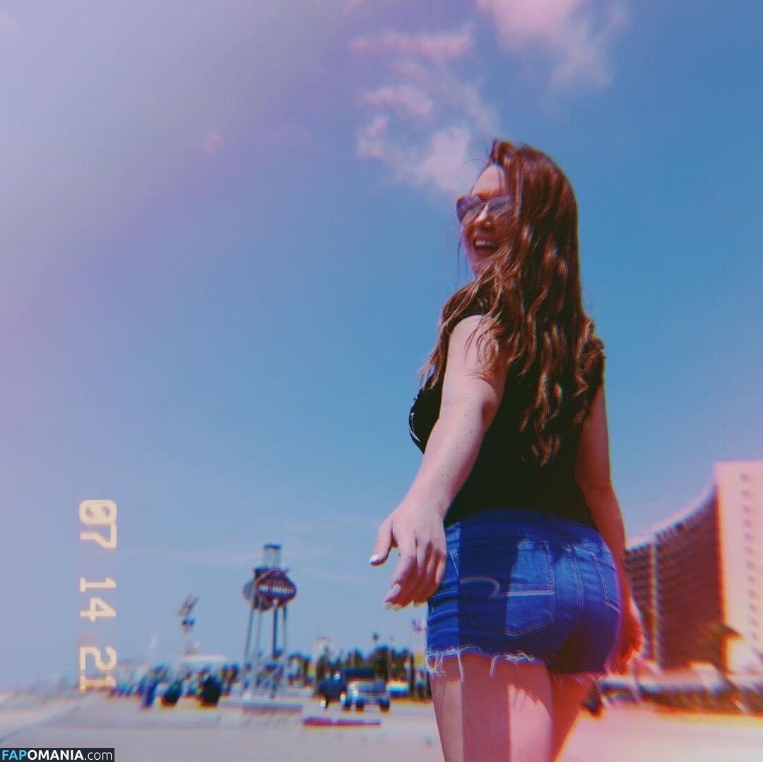 Emily James Çıplak OnlyFans  Sızdırılmış Fotoğraf #6