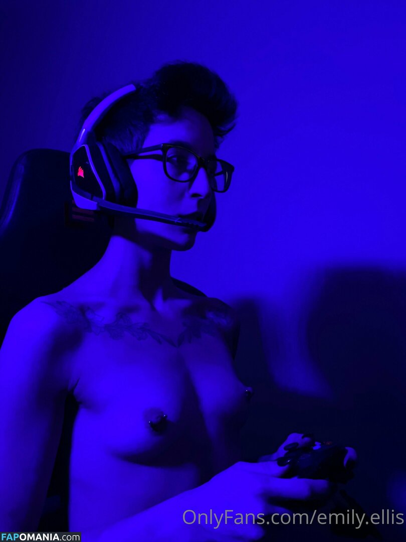 emily.kat / miliya18 Çıplak OnlyFans  Sızdırılmış Fotoğraf #27