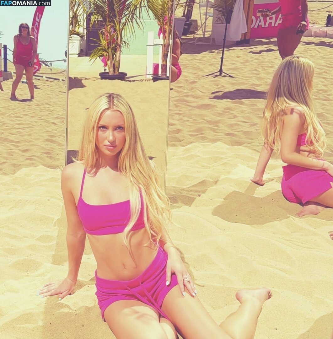 Emily Roman / emilyroman Çıplak OnlyFans  Sızdırılmış Fotoğraf #8
