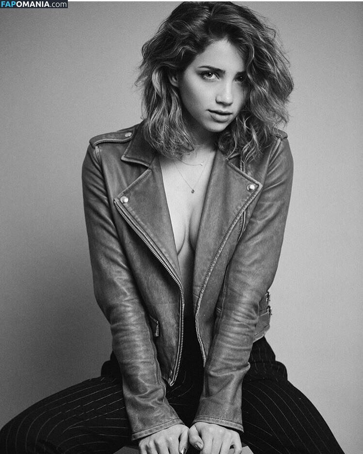 Emily Rudd / emilysteaparty Çıplak OnlyFans  Sızdırılmış Fotoğraf #146