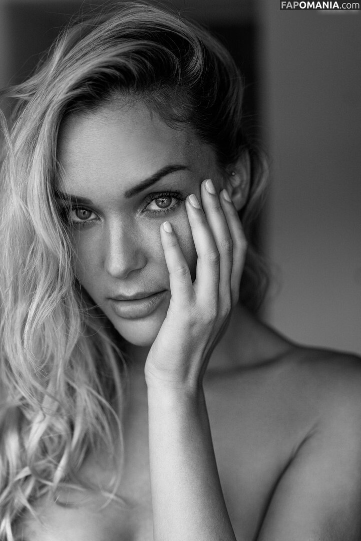 Emily Shedler Çıplak OnlyFans  Sızdırılmış Fotoğraf #17