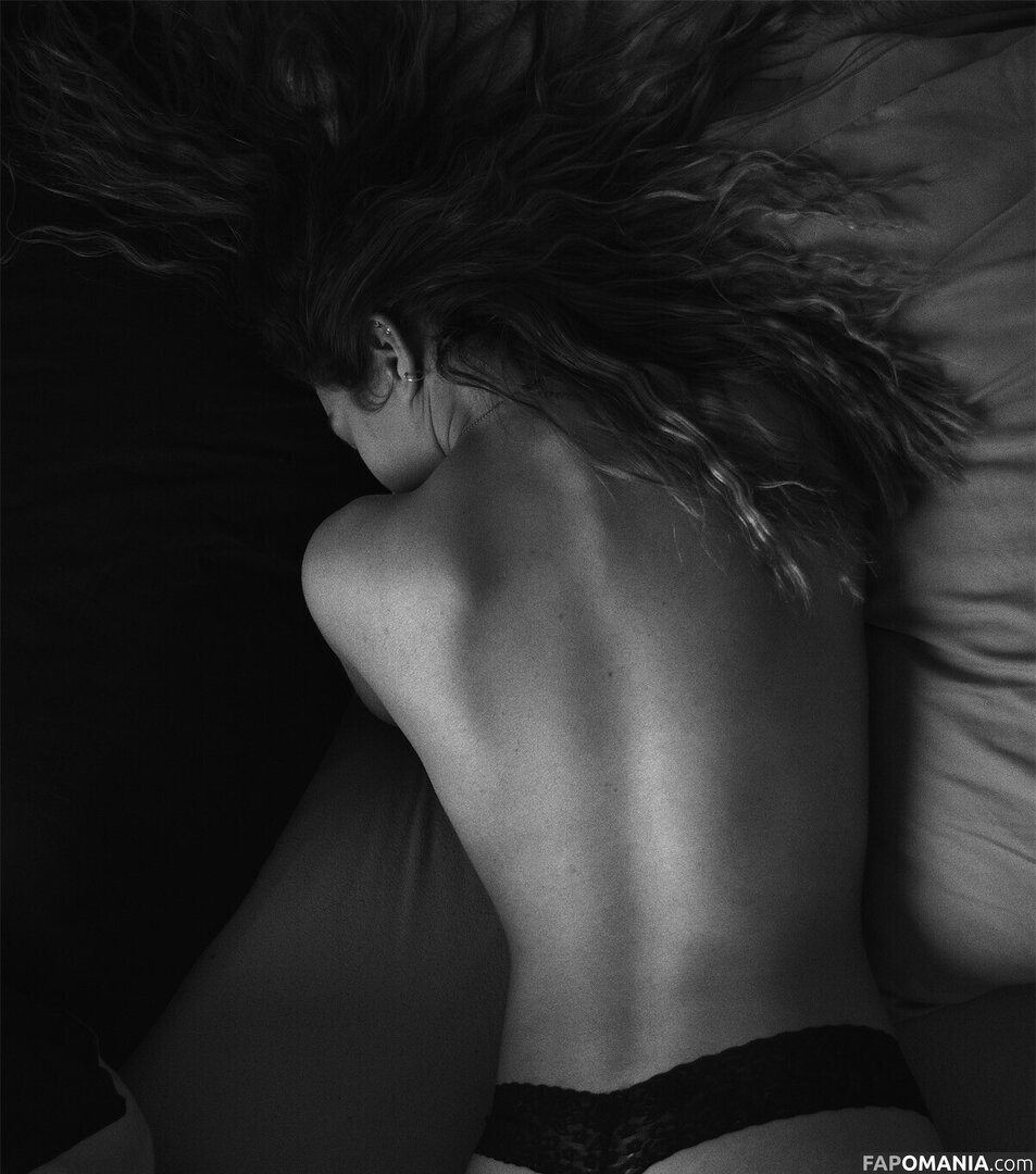 Emily Slater / emilylslater / emilyslaterr / itsemilyslater Çıplak OnlyFans  Sızdırılmış Fotoğraf #11