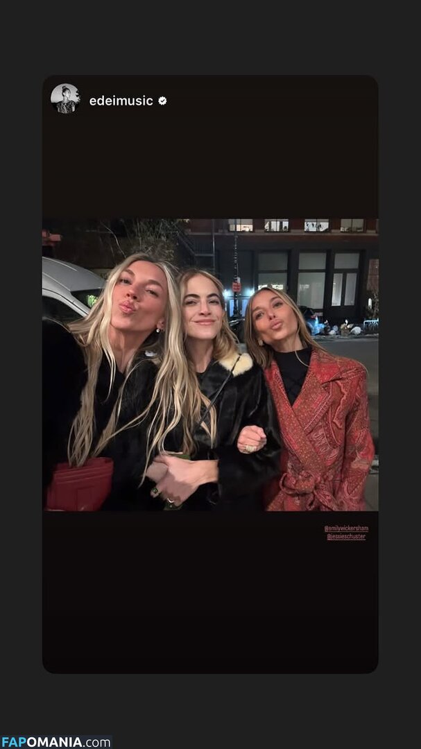 Emily Wickersham (NCIS) / emilywickersham Çıplak OnlyFans  Sızdırılmış Fotoğraf #2
