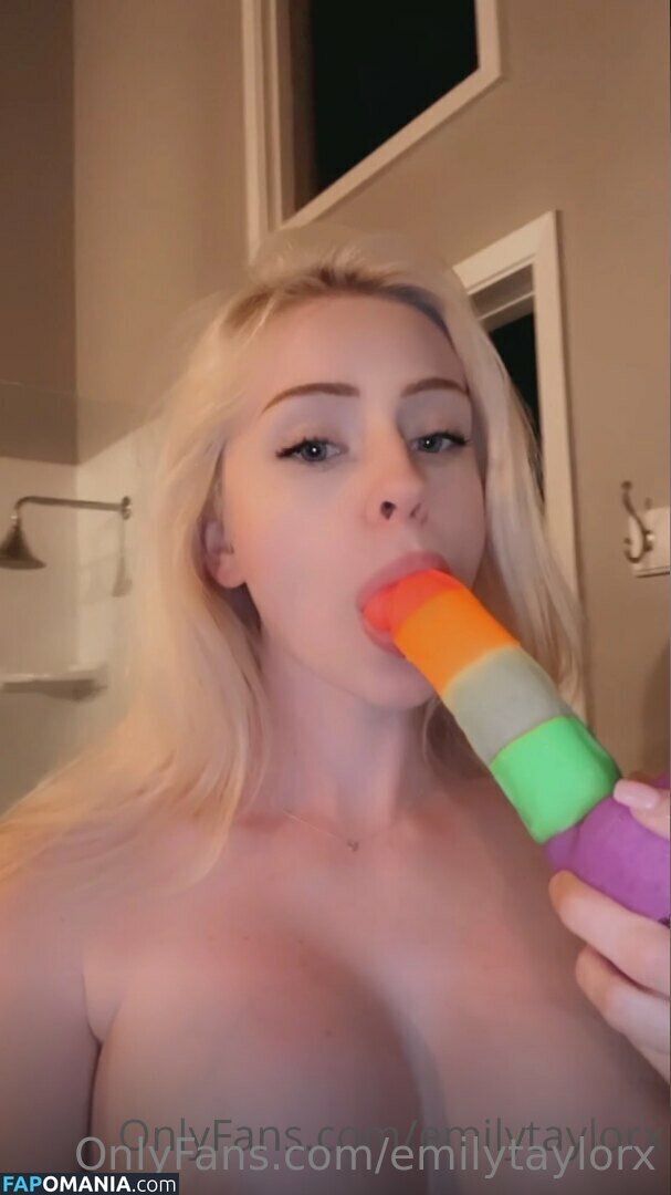 emilytaylorx Çıplak OnlyFans  Sızdırılmış Fotoğraf #10