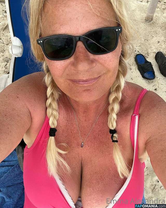 Emma Alexandra / emmaalexandrapage / uniquilyyours Çıplak OnlyFans  Sızdırılmış Fotoğraf #14