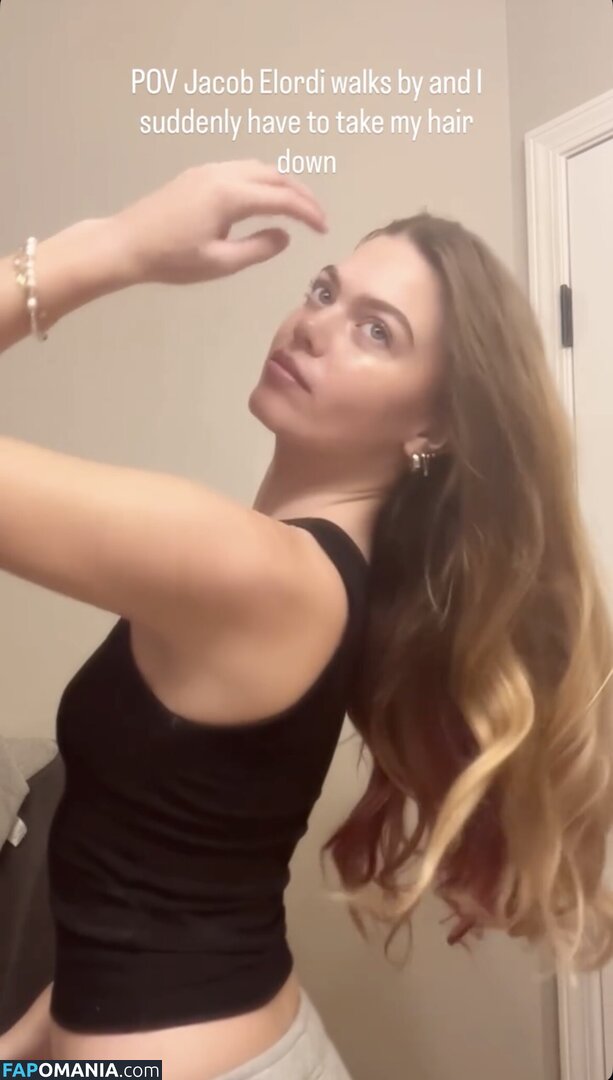 Bradpittsgf / Emma Beardsley / emmabbeardsley Çıplak OnlyFans  Sızdırılmış Fotoğraf #4