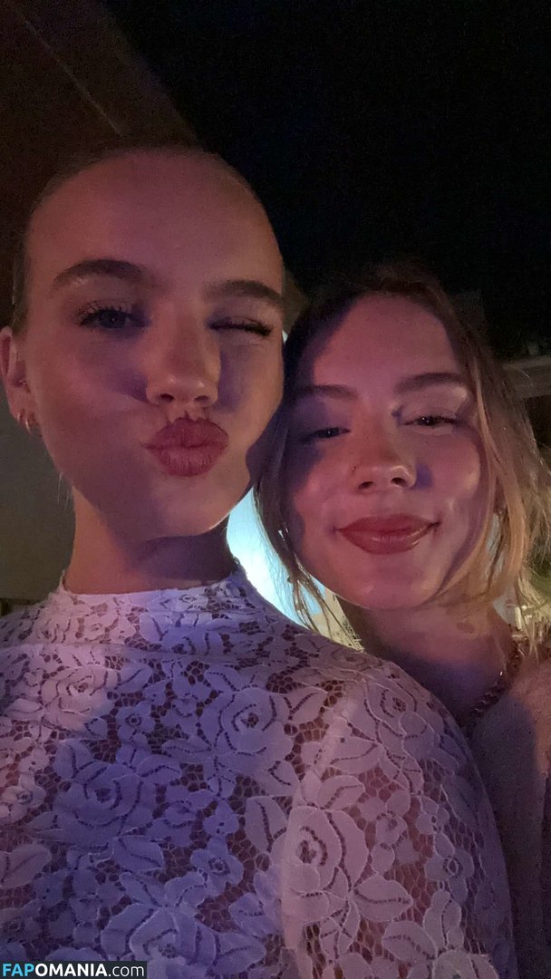 Emma Brooks / emmabrooks / nalabrooks Çıplak OnlyFans  Sızdırılmış Fotoğraf #129