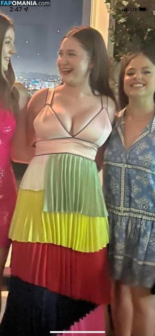 Emma Kenney / EmmaRoseKenney / emmakenney Çıplak OnlyFans  Sızdırılmış Fotoğraf #357