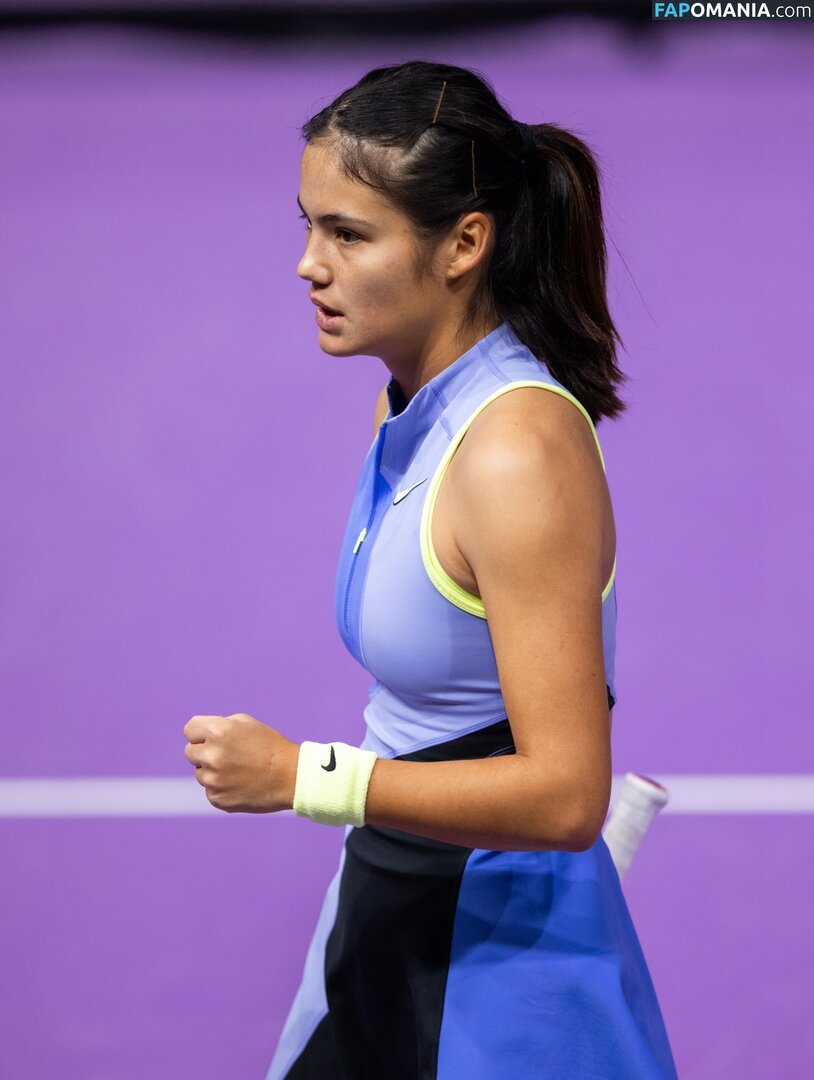 Emma Raducanu / EmmaRaducanu Çıplak OnlyFans  Sızdırılmış Fotoğraf #301