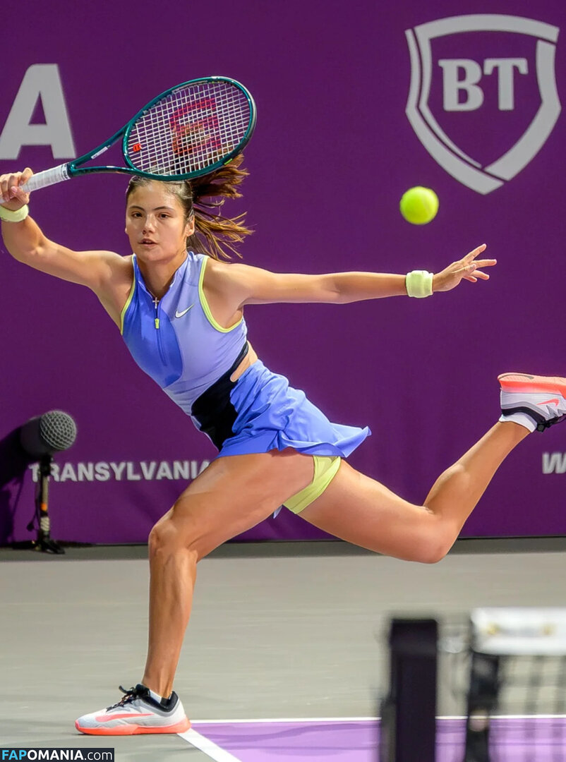 Emma Raducanu / EmmaRaducanu Çıplak OnlyFans  Sızdırılmış Fotoğraf #305