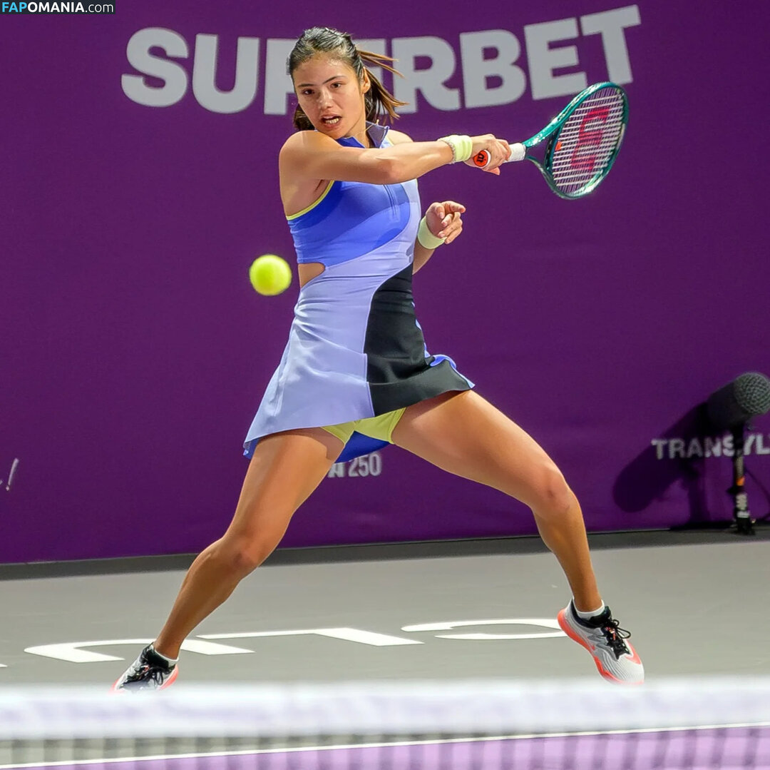 Emma Raducanu / EmmaRaducanu Çıplak OnlyFans  Sızdırılmış Fotoğraf #307