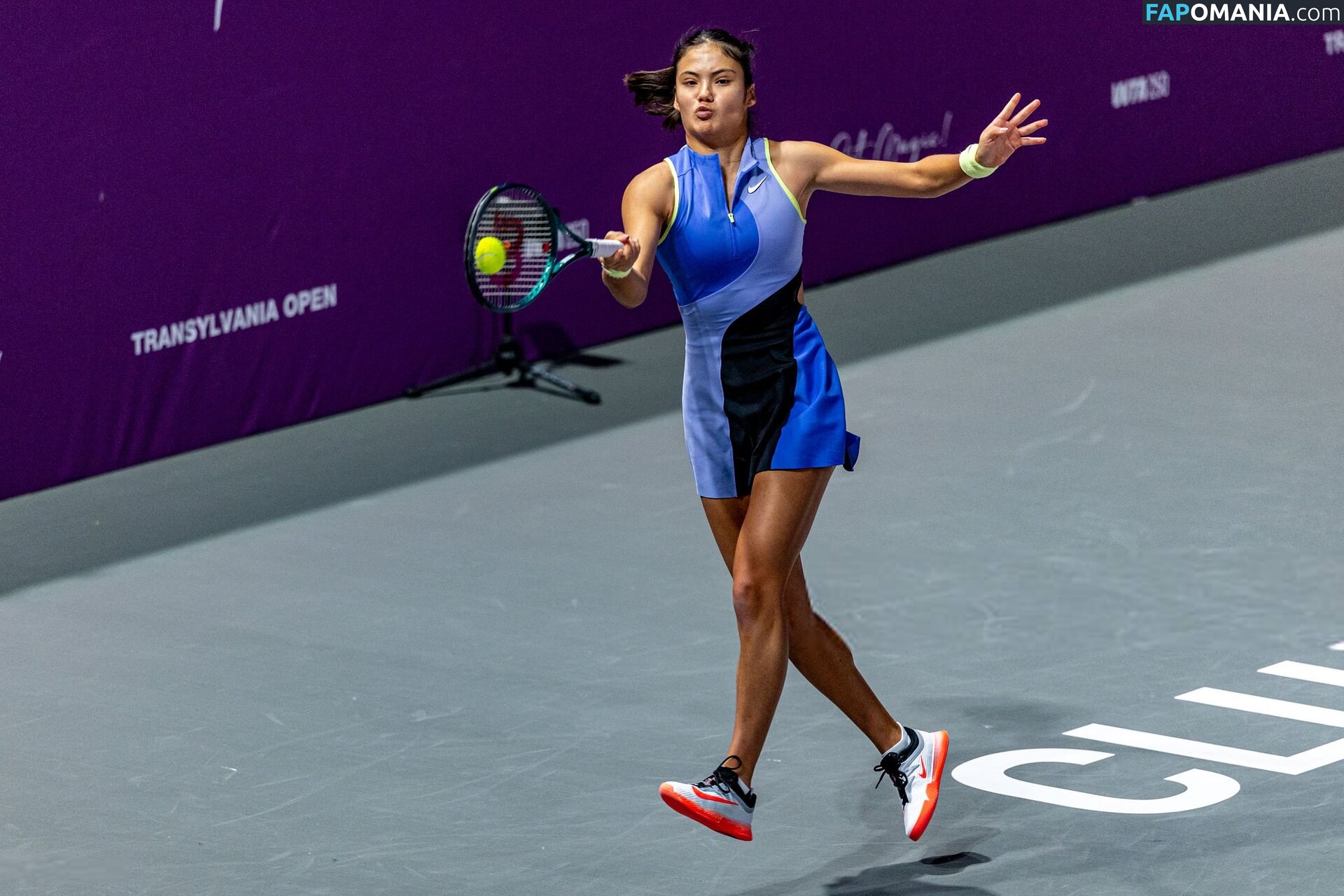 Emma Raducanu / EmmaRaducanu Çıplak OnlyFans  Sızdırılmış Fotoğraf #311