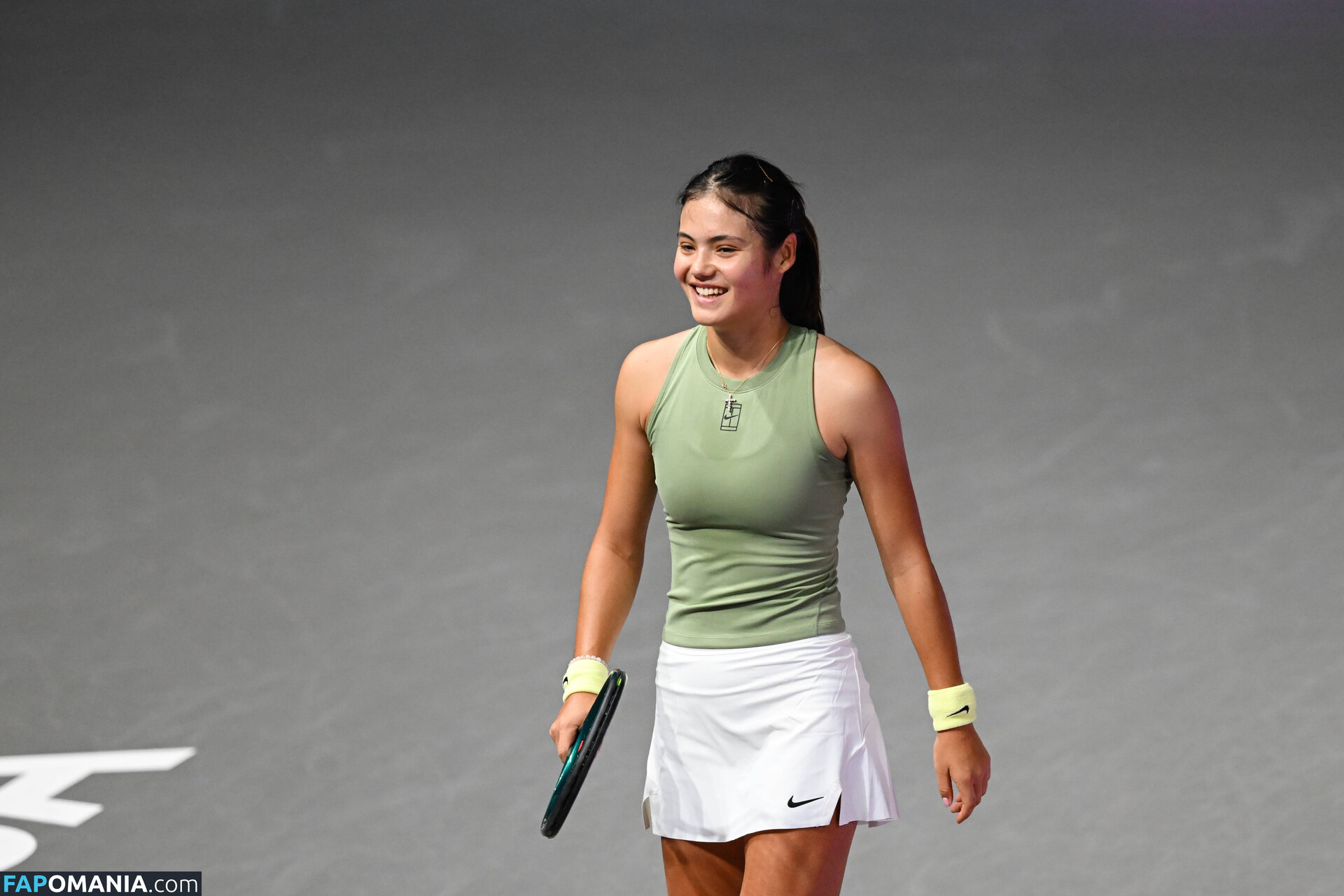 Emma Raducanu / EmmaRaducanu Çıplak OnlyFans  Sızdırılmış Fotoğraf #320