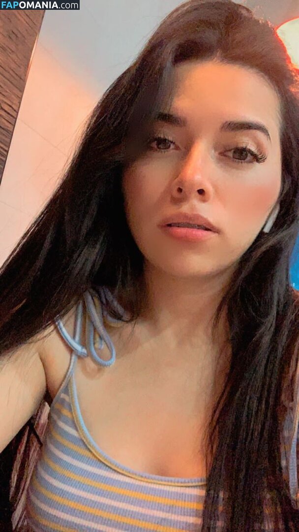 Emma Roa Çıplak OnlyFans  Sızdırılmış Fotoğraf #8