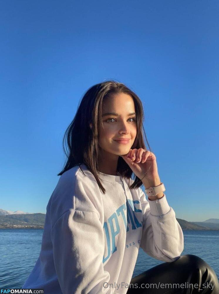emmeline_sky Çıplak OnlyFans  Sızdırılmış Fotoğraf #13