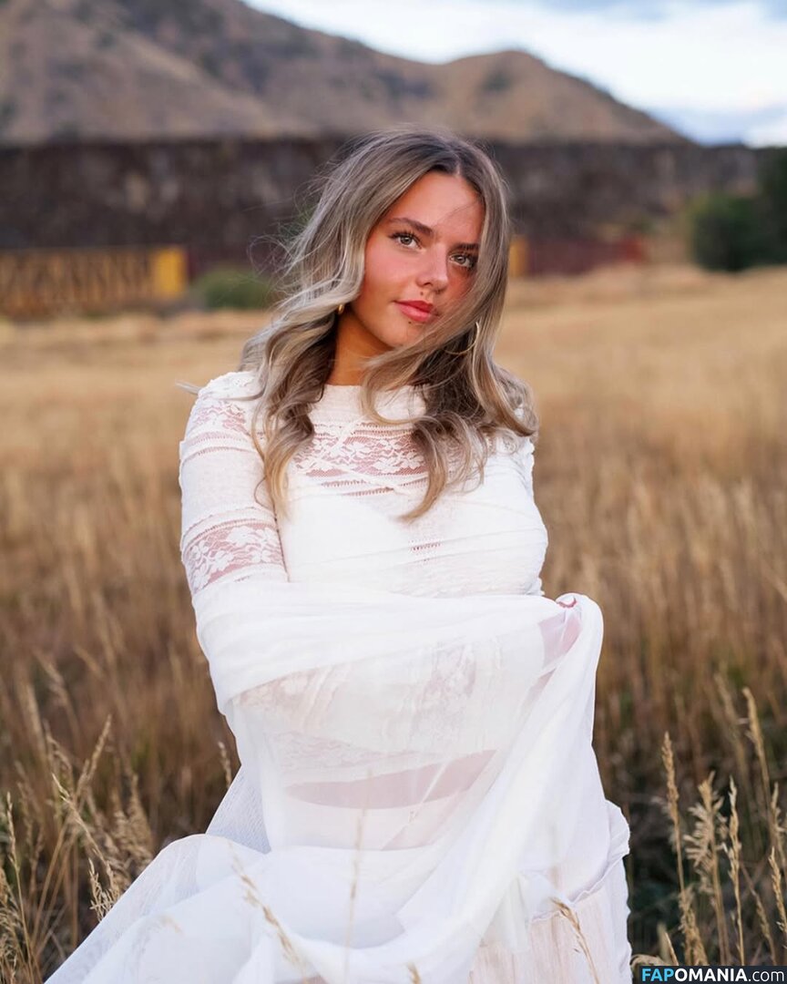 Emmi Butler / emmilaurie Çıplak OnlyFans  Sızdırılmış Fotoğraf #4