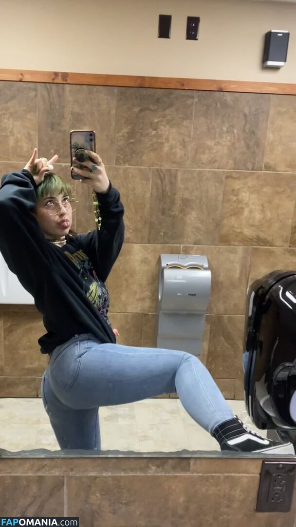 emocranberries / emocranberry Çıplak OnlyFans  Sızdırılmış Fotoğraf #1