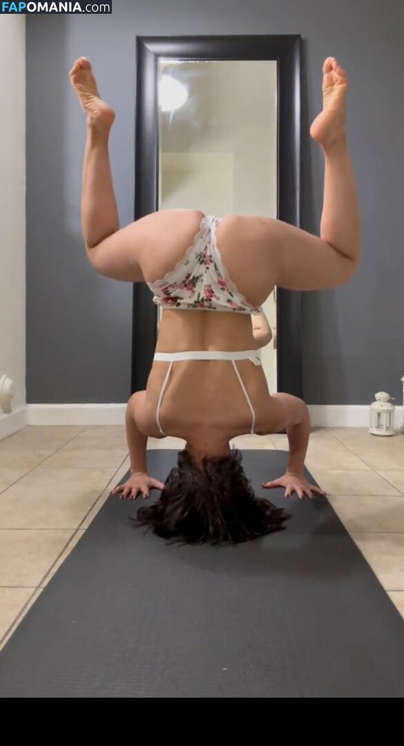 emy_bunny / emymonts Çıplak OnlyFans  Sızdırılmış Fotoğraf #6