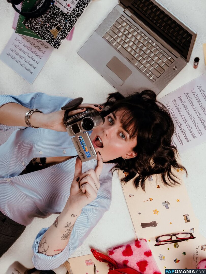 Erin Dougal / Smosh / erindougal Çıplak OnlyFans  Sızdırılmış Fotoğraf #15