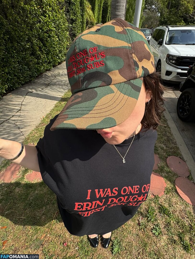 Erin Dougal / Smosh / erindougal Çıplak OnlyFans  Sızdırılmış Fotoğraf #23