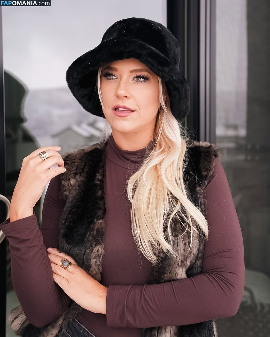 Erin Fay / avrilbaby / erinlfay Çıplak OnlyFans  Sızdırılmış Fotoğraf #3