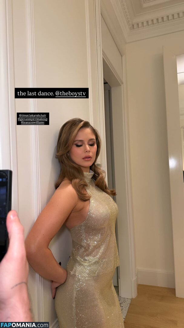 Erin Moriarty / erinelairmoriarty Çıplak OnlyFans  Sızdırılmış Fotoğraf #459