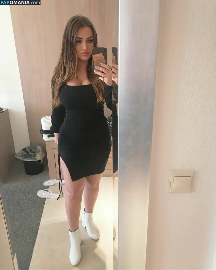 Esmeralda / Esmireal / esmeralda111 Çıplak OnlyFans  Sızdırılmış Fotoğraf #1