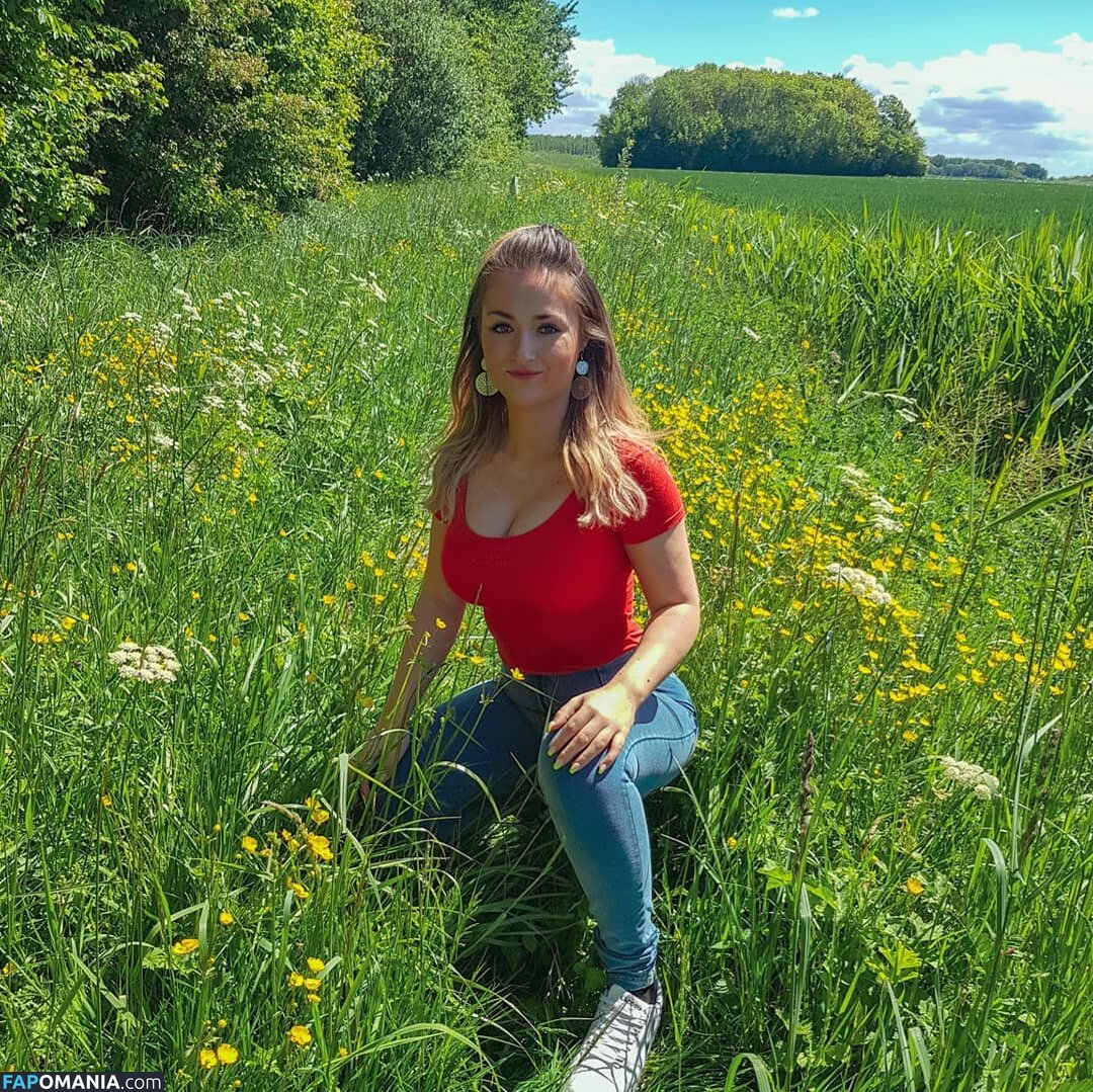 Esmeralda / Esmireal / esmeralda111 Çıplak OnlyFans  Sızdırılmış Fotoğraf #14