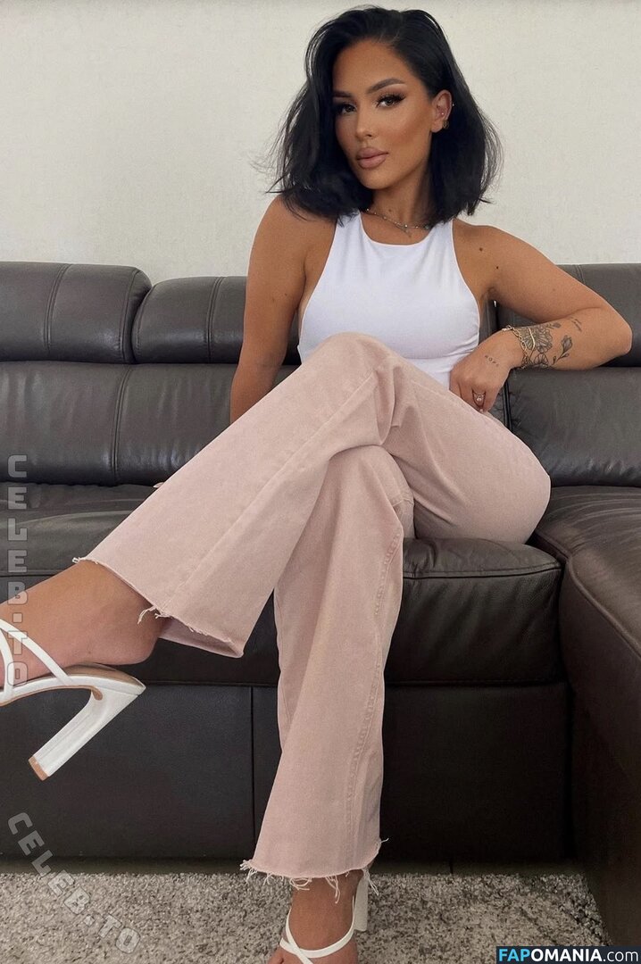 Estellakr Çıplak OnlyFans  Sızdırılmış Fotoğraf #5