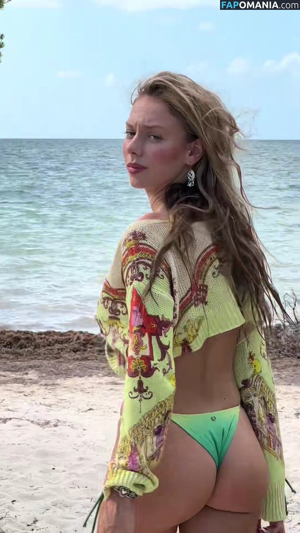 Ester Exposito / ester_exposito / esterexposito Çıplak OnlyFans  Sızdırılmış Fotoğraf #7