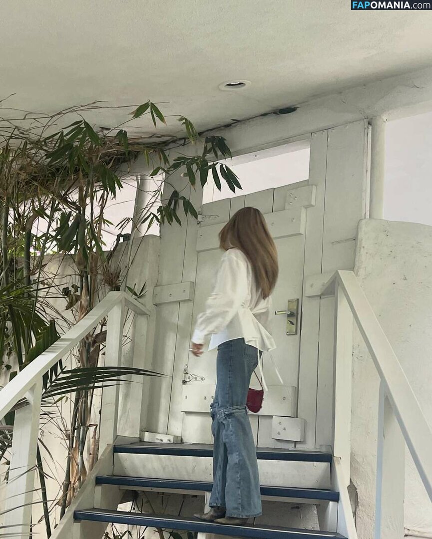 Ester Exposito / ester_exposito / esterexposito Çıplak OnlyFans  Sızdırılmış Fotoğraf #227