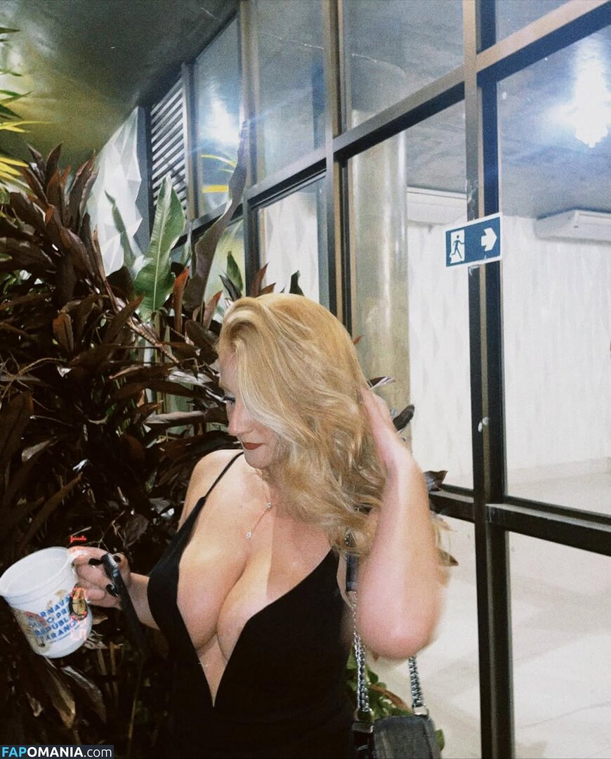 Ester Viana / esterviana_s / estervsouza Çıplak OnlyFans  Sızdırılmış Fotoğraf #2