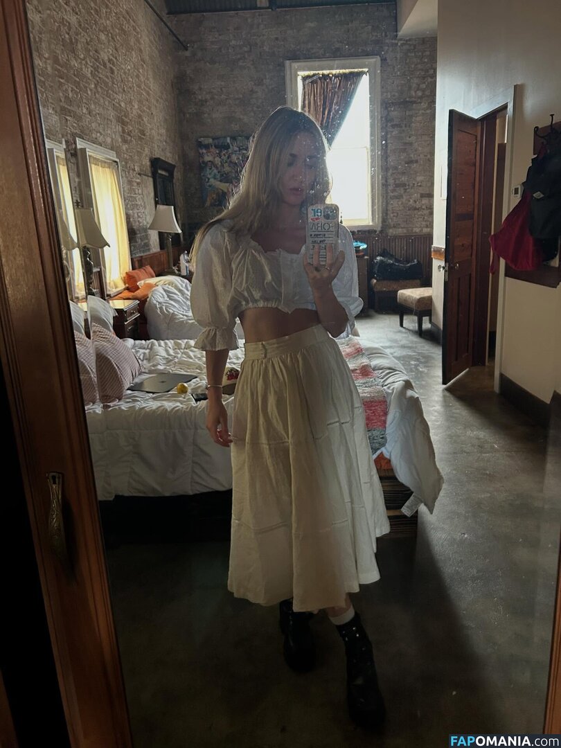 Esther Rose / estherrose001 / https: / therealestherrose Çıplak OnlyFans  Sızdırılmış Fotoğraf #4