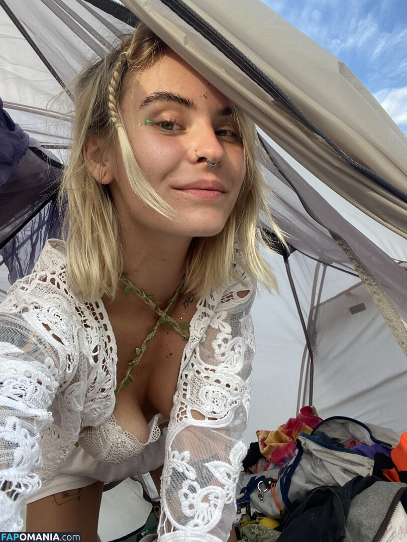 Eva Deli / Evadeli / Mariika / Mary Dryad / deli.eva / evadeli_ Çıplak OnlyFans  Sızdırılmış Fotoğraf #3