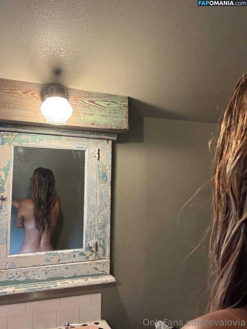 Eva Lovia / Fallinlovia / evalovia / https: Çıplak OnlyFans  Sızdırılmış Fotoğraf #1746