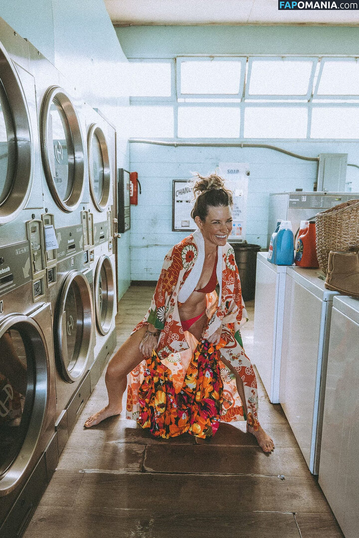 Evangeline Lilly / EvangelineLilly / evangelinelillyofficial / https: / lilyevangeline Çıplak OnlyFans  Sızdırılmış Fotoğraf #73