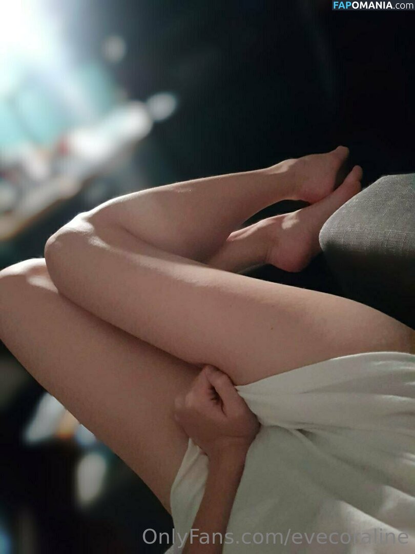 evecoraline Çıplak OnlyFans  Sızdırılmış Fotoğraf #5