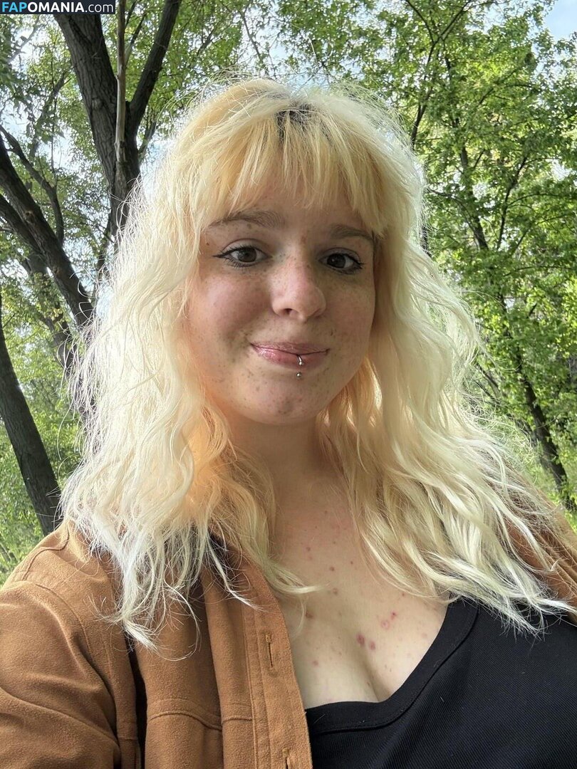 EveLinaIve / evelina / evelina-ive Çıplak OnlyFans  Sızdırılmış Fotoğraf #5