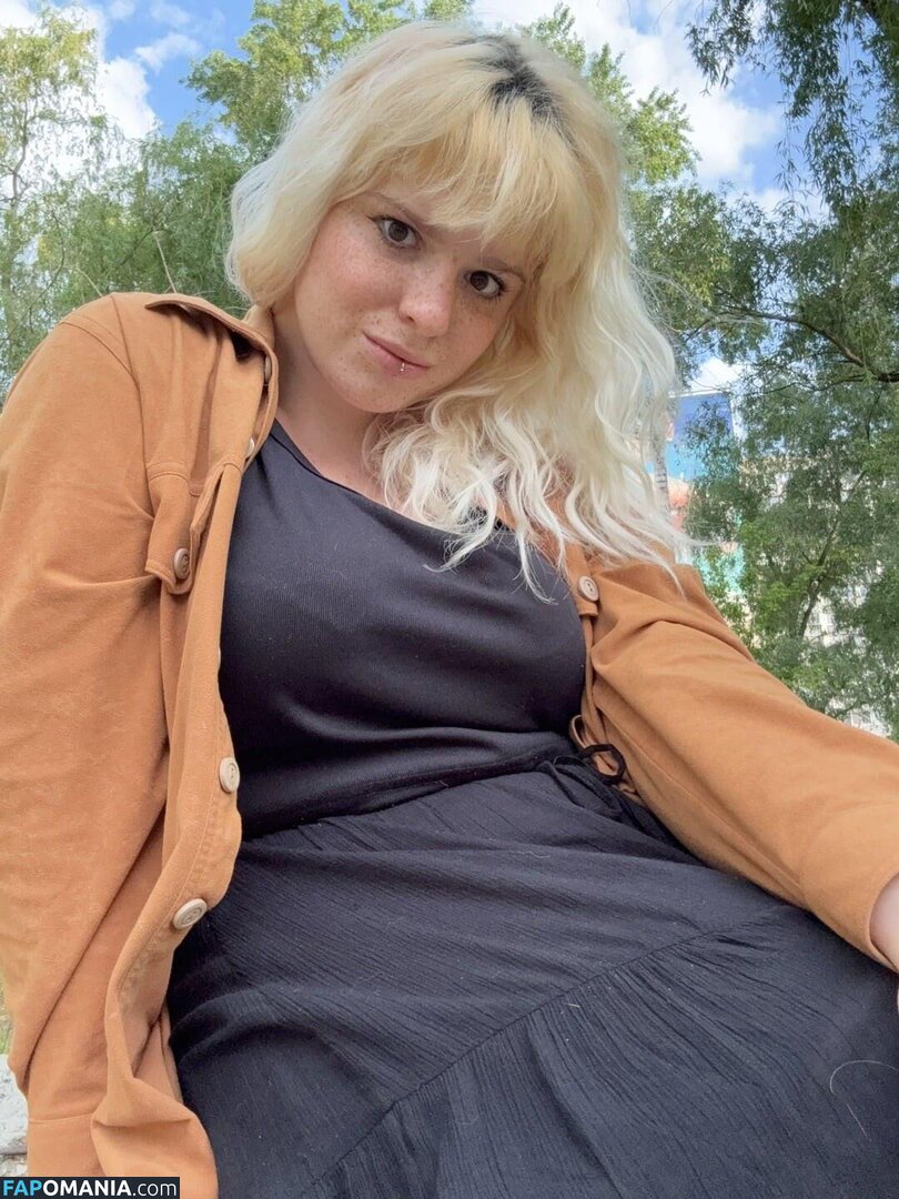 EveLinaIve / evelina / evelina-ive Çıplak OnlyFans  Sızdırılmış Fotoğraf #8