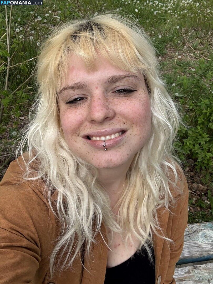 EveLinaIve / evelina / evelina-ive Çıplak OnlyFans  Sızdırılmış Fotoğraf #13