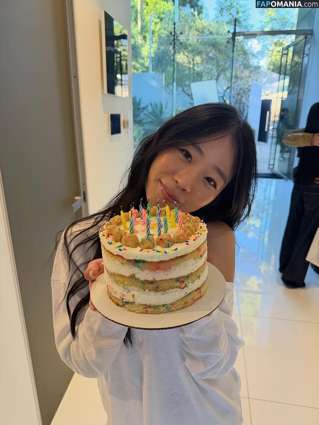 Evelyn Ha / eveee9 / hjevelyn Çıplak OnlyFans  Sızdırılmış Fotoğraf #7