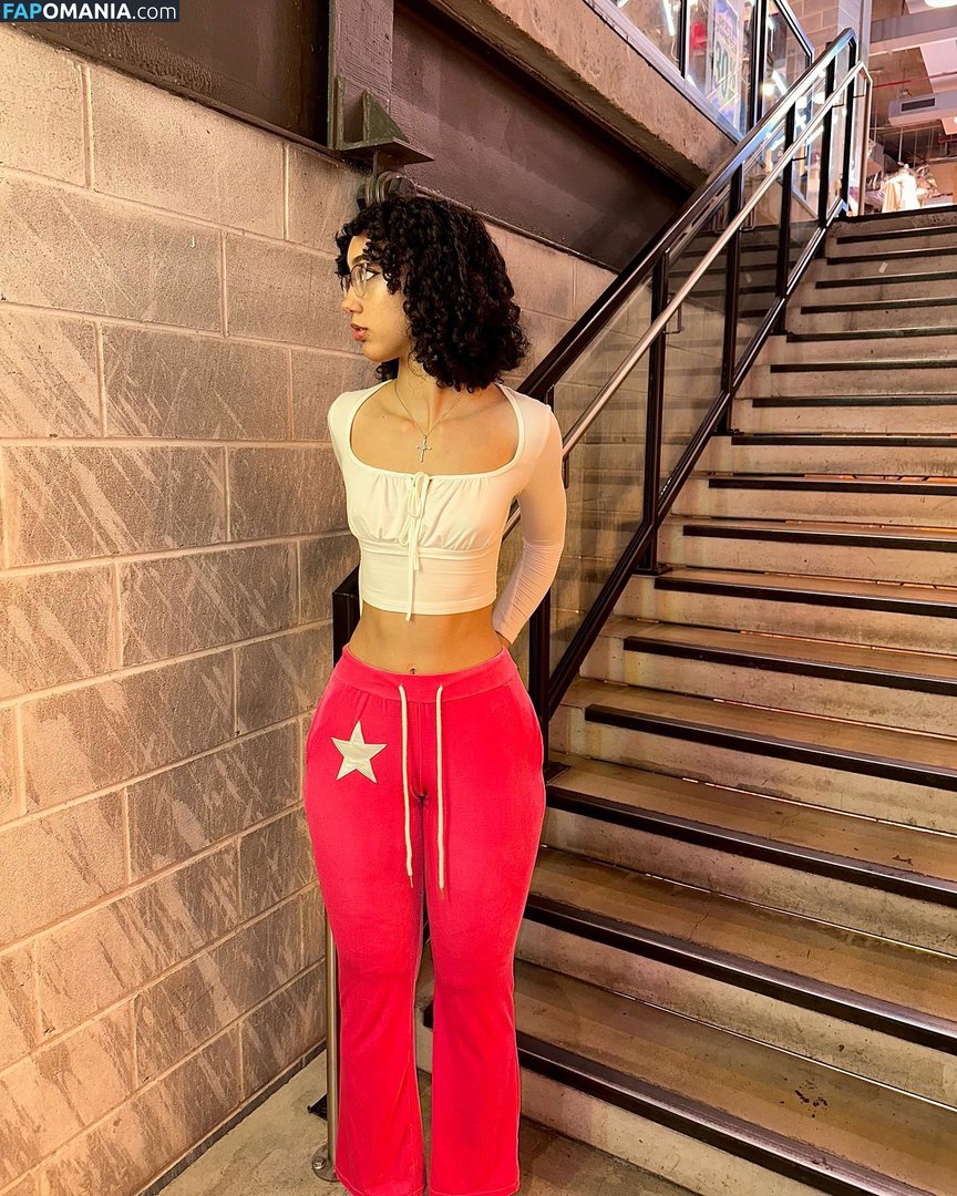 eliana / ewmxt / lalayravo / woahnatty Çıplak OnlyFans  Sızdırılmış Fotoğraf #16